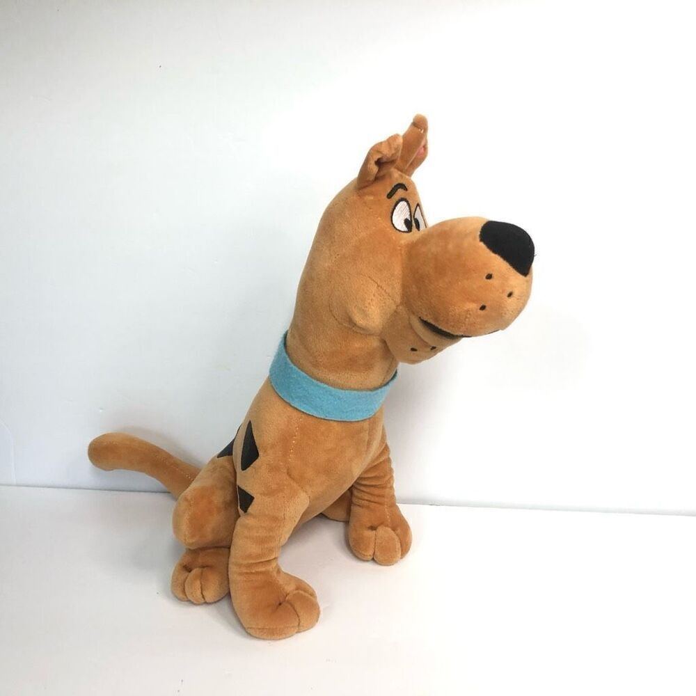 scooby doo stuffed animal carnival fair prize 14 inch cartoon network
